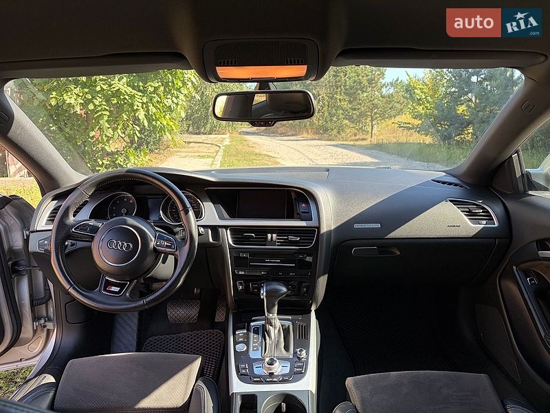 Купе Audi A5 2012 в Киеве