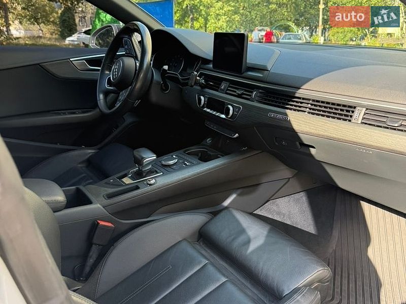 Лифтбек Audi A5 2019 в Киеве фото 23 Лифтбек Audi A5 2019 в Киеве