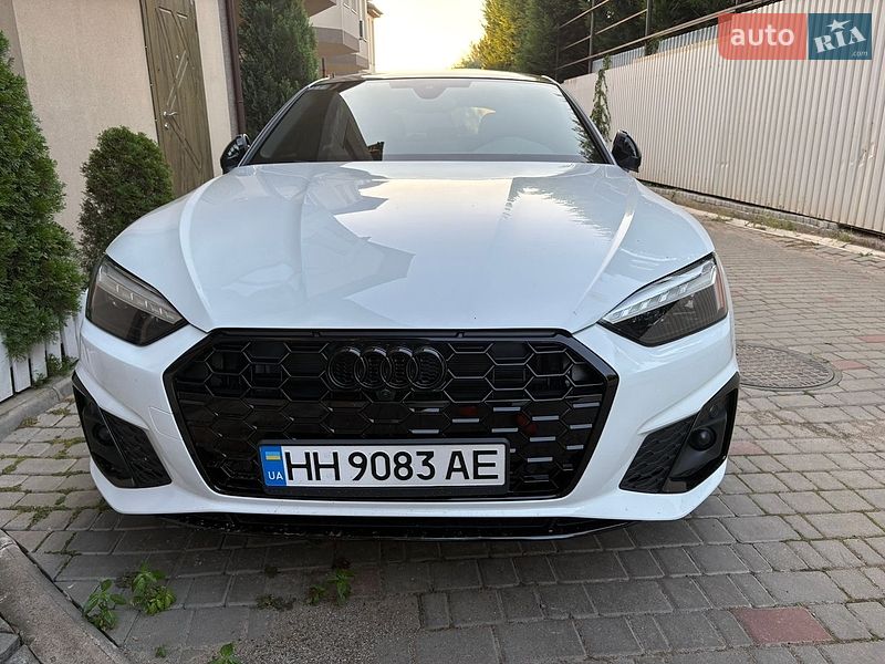 2023 Audi A5, VIN WAUFACFSXRA019557:plate — photo 1 (autoria)
