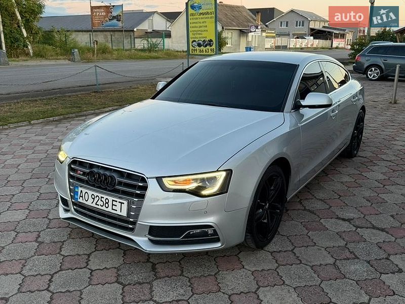Audi A5 2011