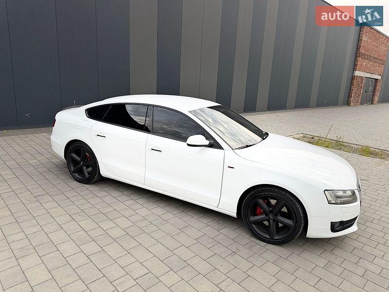 Купе Audi A5 2010 в Хмельницком