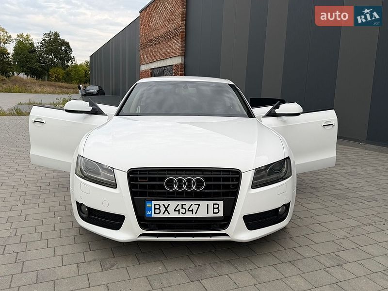 Купе Audi A5 2010 в Хмельницком