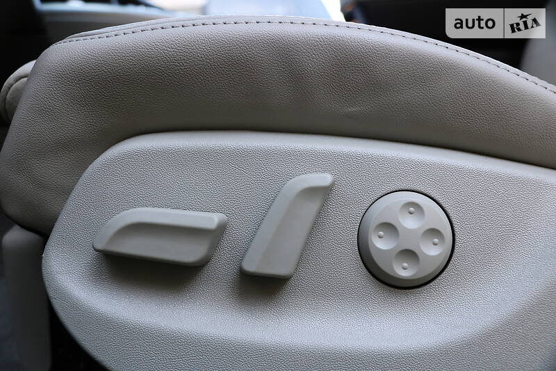 Універсал Audi A6 Allroad 2011 в Трускавці