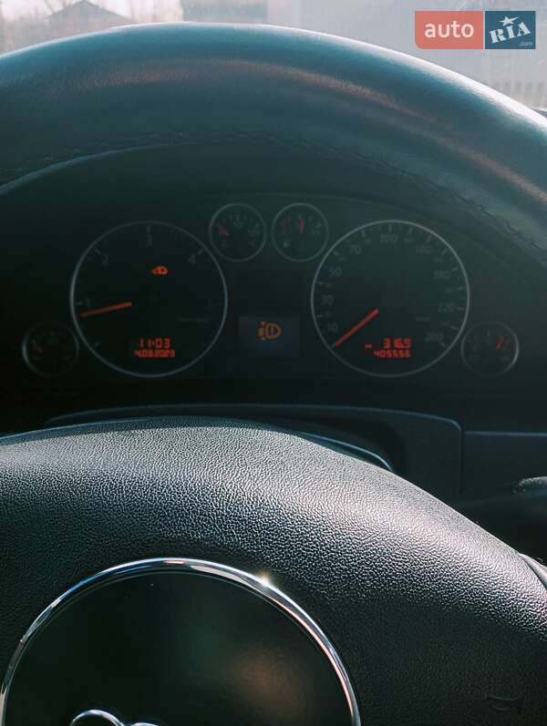 Универсал Audi A6 Allroad 2001 в Хотине