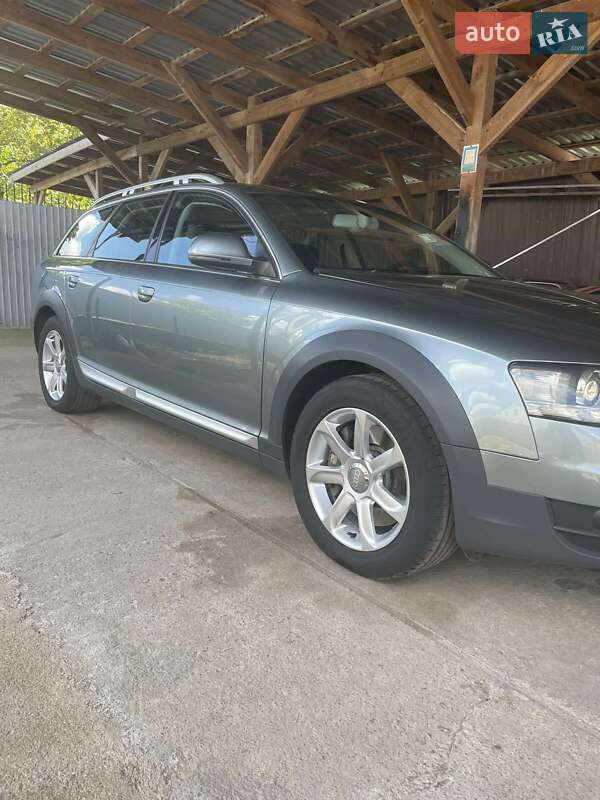 Универсал Audi A6 Allroad 2011 в Первомайске
