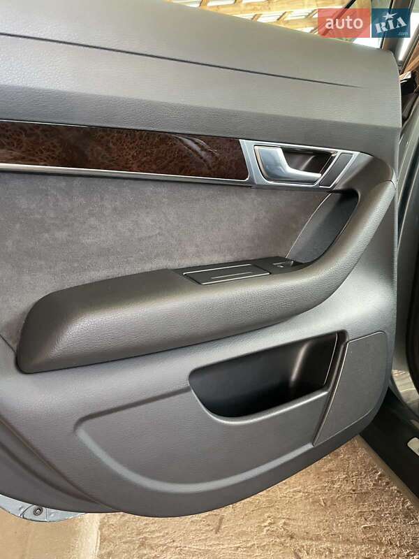 Универсал Audi A6 Allroad 2011 в Первомайске
