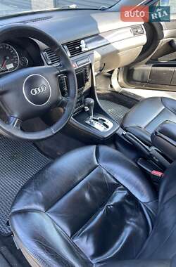Универсал Audi A6 Allroad 2000 в 