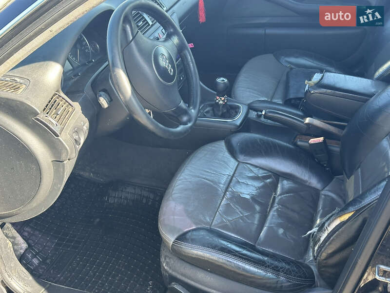 Универсал Audi A6 Allroad 2002 в Гайсине