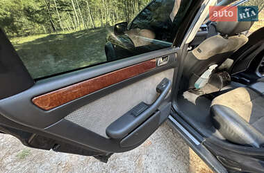 Универсал Audi A6 Allroad 2004 в 