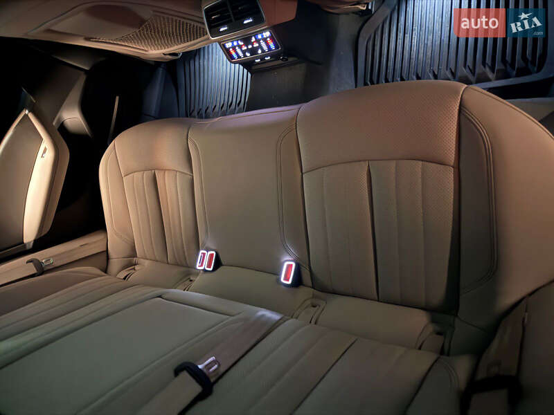 Универсал Audi A6 Allroad 2021 в Киеве