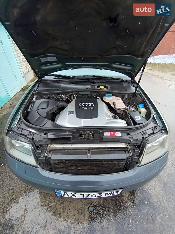 Универсал Audi A6 Allroad 2002 в Вараше