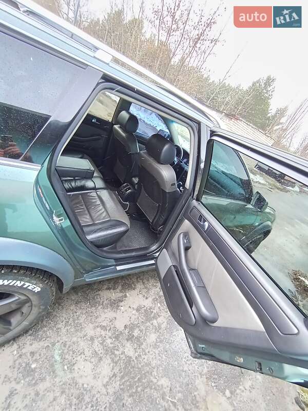 Универсал Audi A6 Allroad 2002 в Вараше