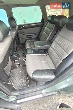 Универсал Audi A6 Allroad 2002 в 