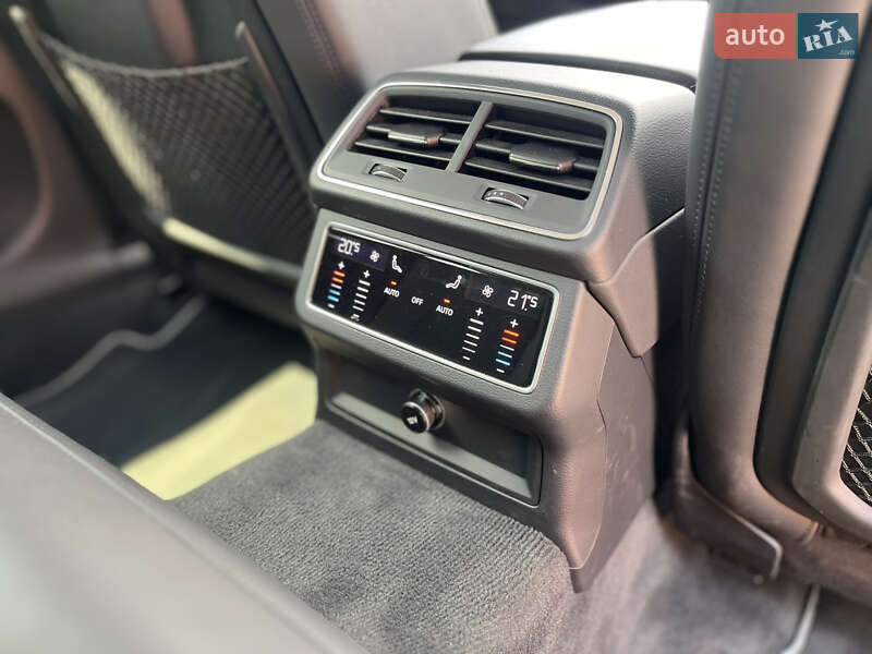 Универсал Audi A6 Allroad 2020 в Киеве
