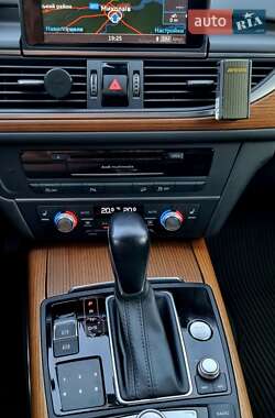 Универсал Audi A6 Allroad 2015 в 