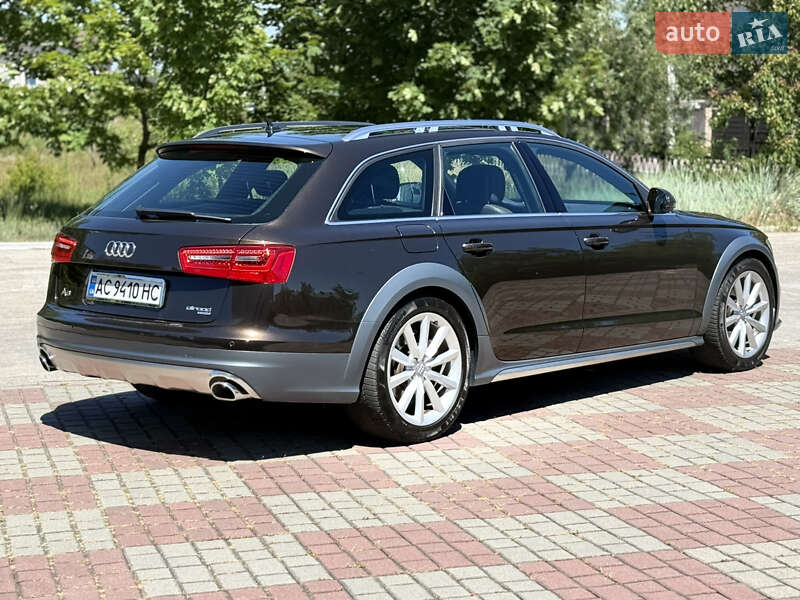 Универсал Audi A6 Allroad 2012 в Вараше