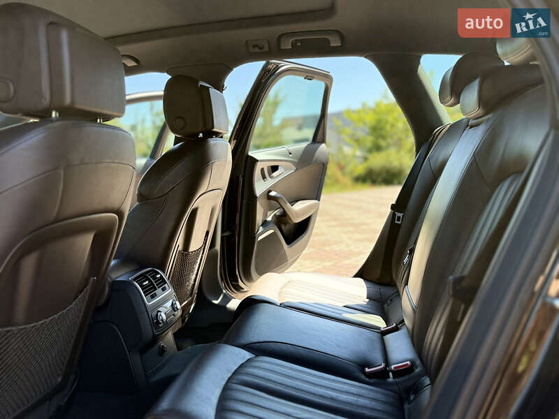 Универсал Audi A6 Allroad 2012 в Вараше