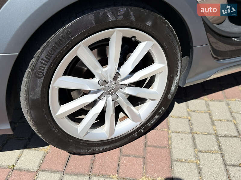 Универсал Audi A6 Allroad 2012 в Вараше