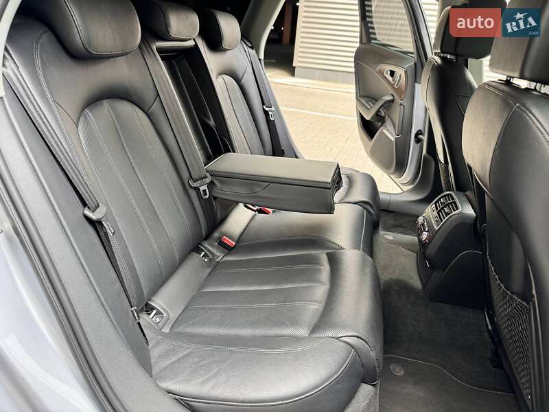 Універсал Audi A6 Allroad 2015 в Києві