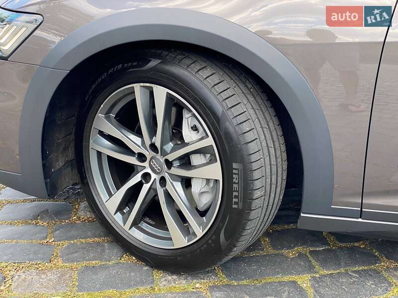 Універсал Audi A6 Allroad 2019 в Києві