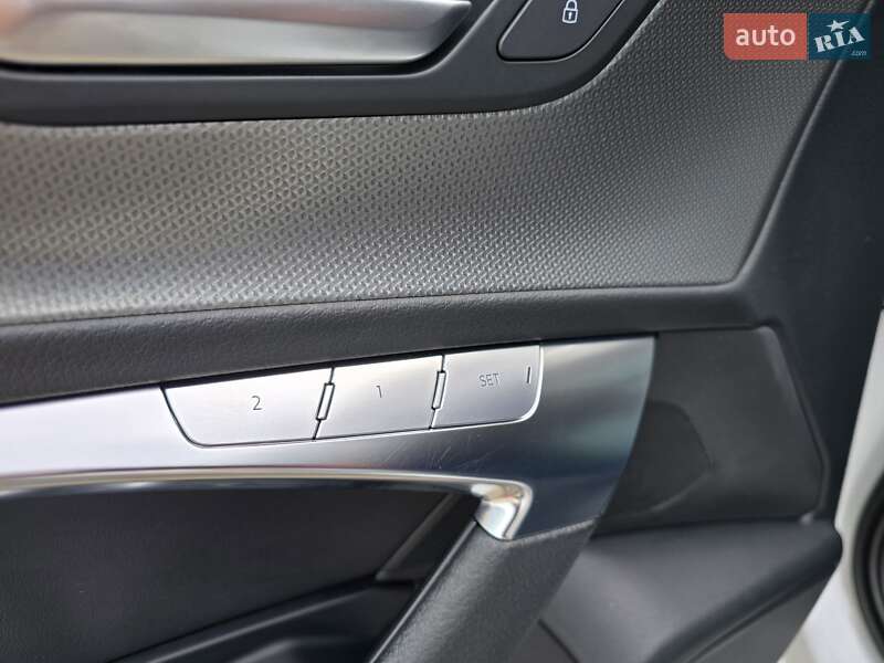 Універсал Audi A6 Allroad 2020 в Рівному