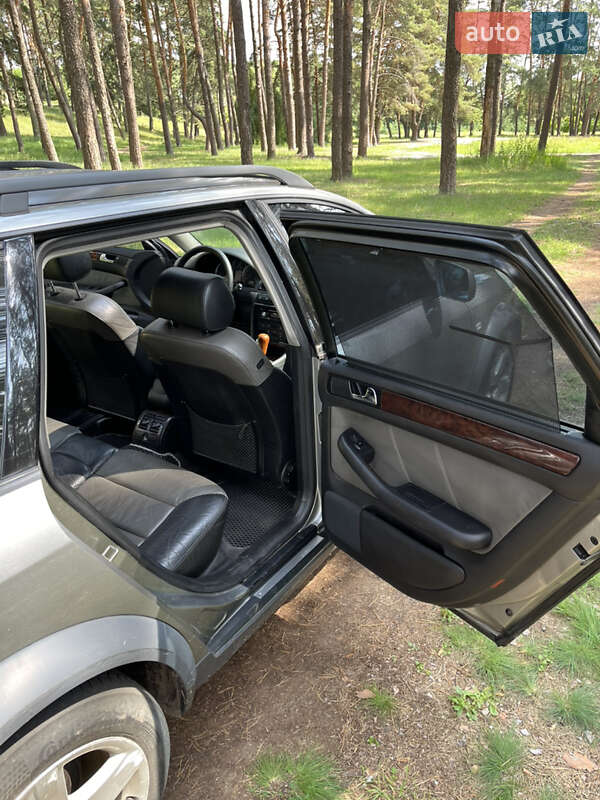 Универсал Audi A6 Allroad 2002 в Сумах