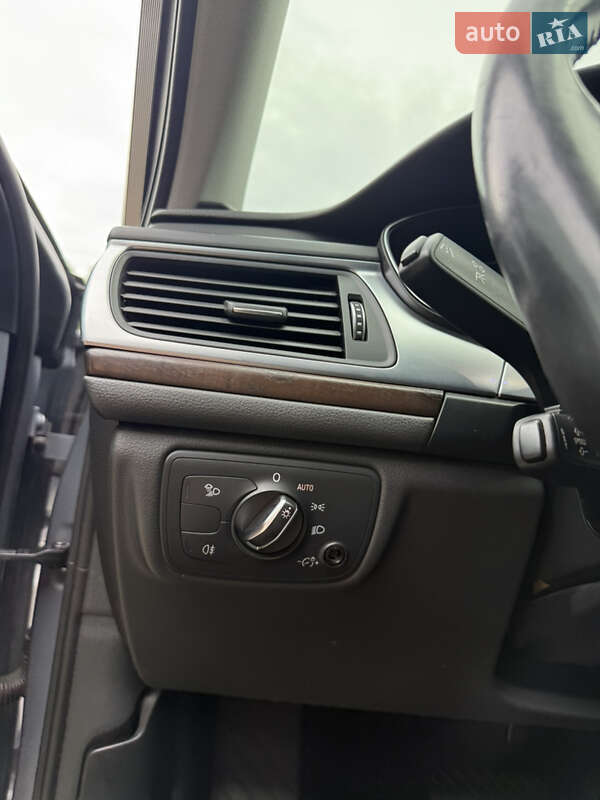 Универсал Audi A6 Allroad 2015 в Переяславе