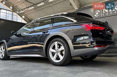 Универсал Audi A6 Allroad 2021 в 
