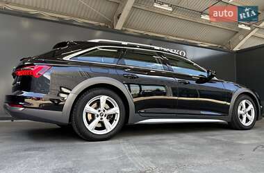 Универсал Audi A6 Allroad 2021 в 