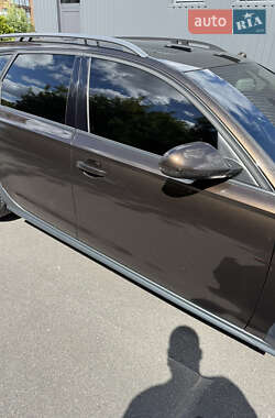 Универсал Audi A6 Allroad 2012 в 