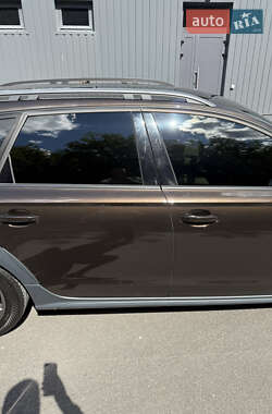 Универсал Audi A6 Allroad 2012 в 