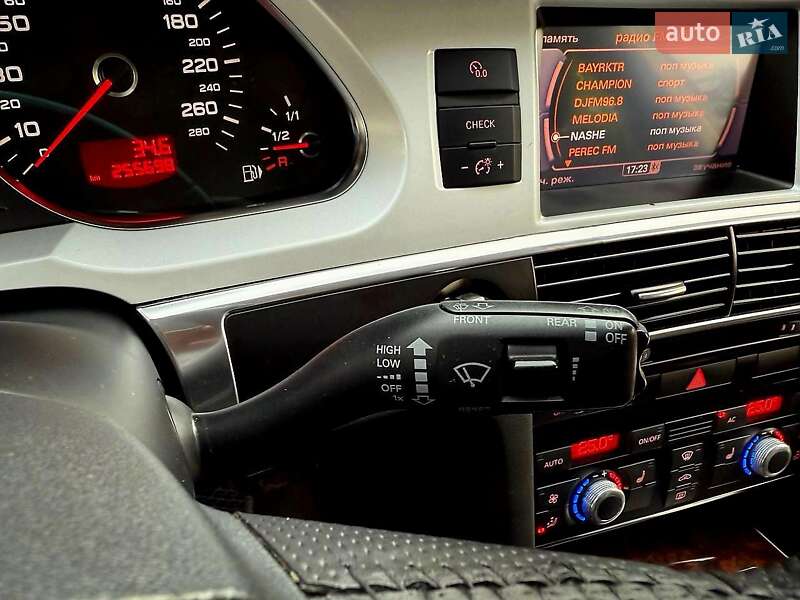 Универсал Audi A6 Allroad 2011 в Киеве