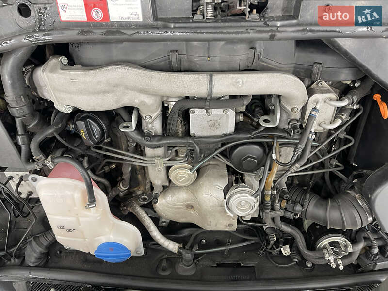 Универсал Audi A6 Allroad 2002 в Киеве фото 4 Универсал Audi A6 Allroad 2002 в Киеве