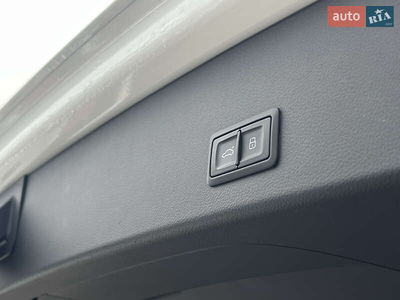 Універсал Audi A6 Allroad 2015 в Рівному