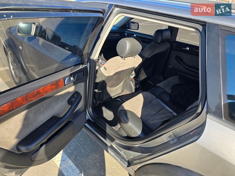 Універсал Audi A6 Allroad 2002 в Києві