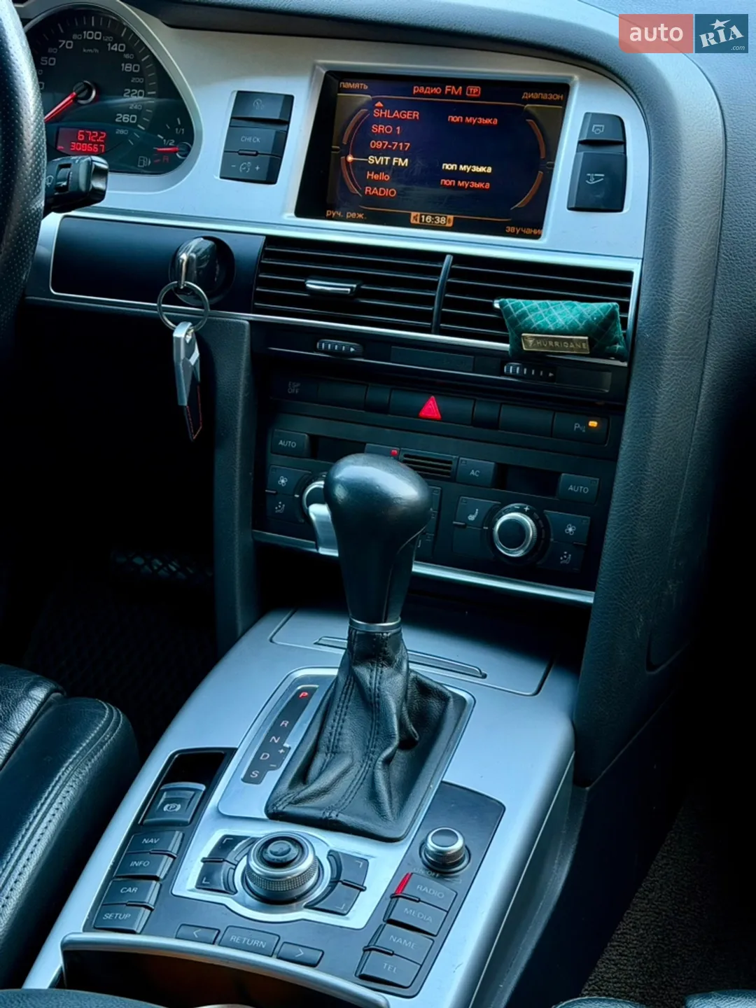 2010 Audi A6 allroad - мініатюра 17