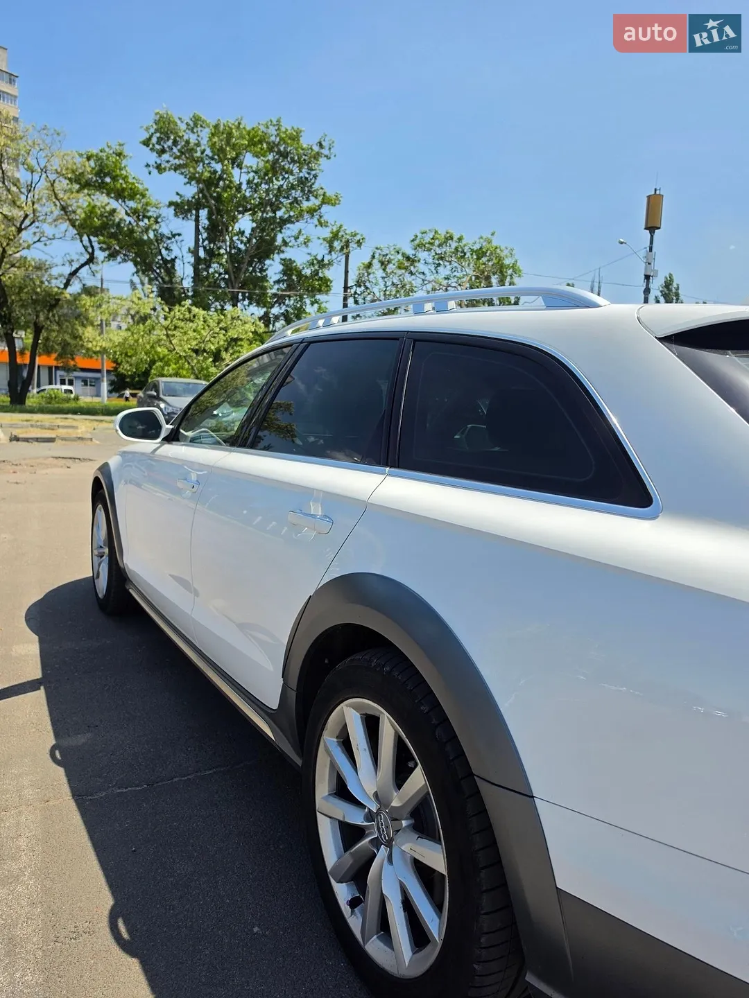 Audi A6 Allroad 2015 VIN WAUZZZ4G0GN029405 фото оголошення 17 з 24