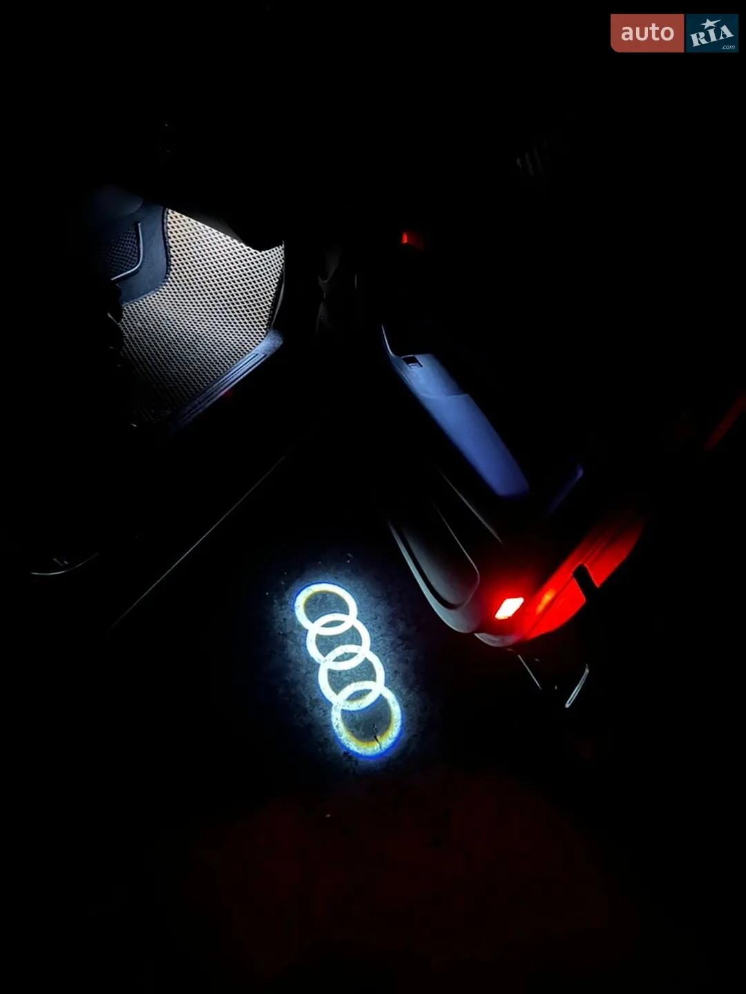 2010 Audi A6 allroad - мініатюра 17