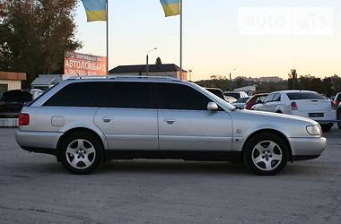 Универсал Audi A6 1997 в 