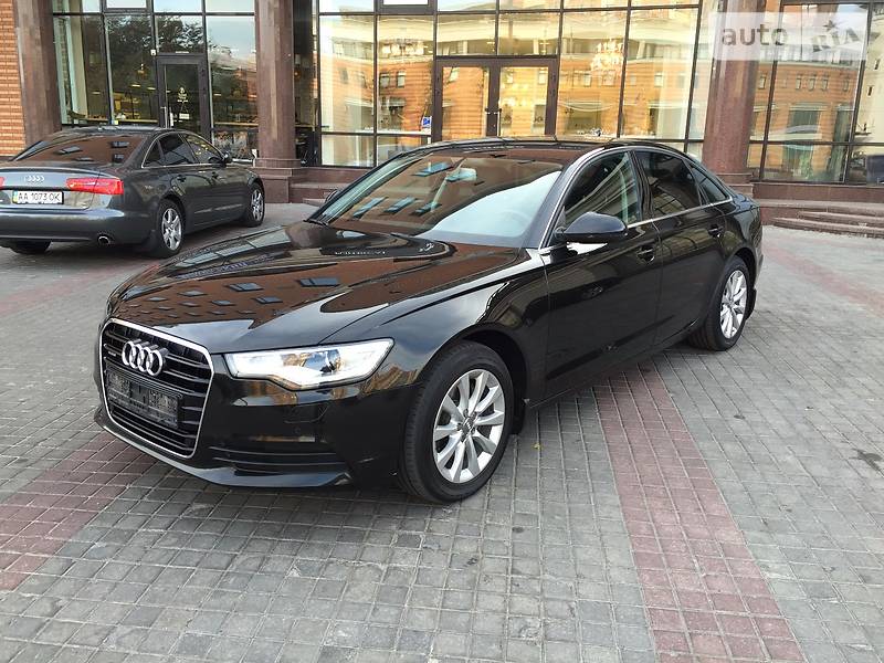 Седан Audi A6 2012 в 