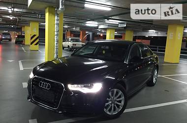 Седан Audi A6 2012 в 