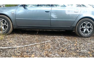 Универсал Audi A6 2001 в 
