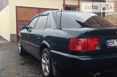 Седан Audi A6 1997 в Ровно