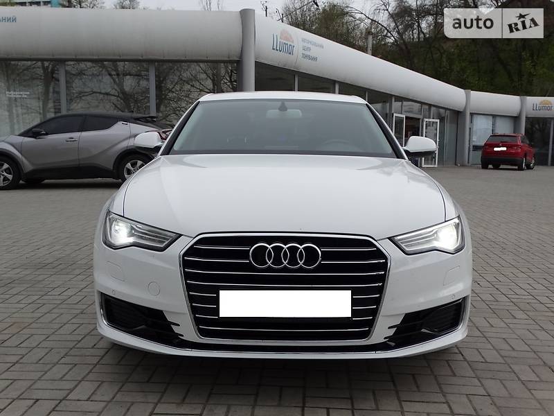 Седан Audi A6 2015 в Дніпрі