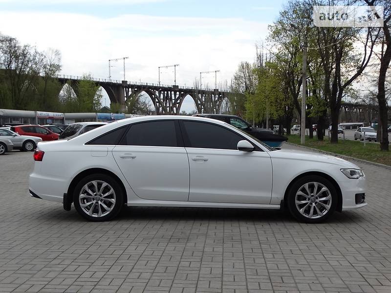 Седан Audi A6 2015 в Дніпрі