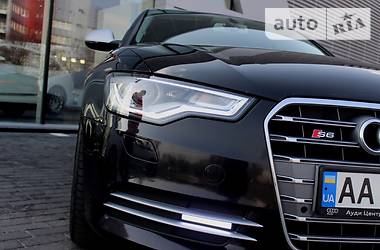 Седан Audi A6 2013 в Киеве