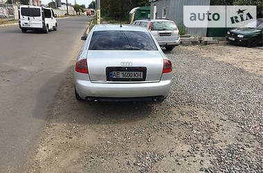 Седан Audi A6 2003 в 