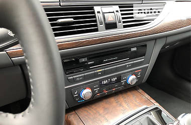 Седан Audi A6 2018 в 