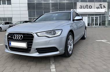 Седан Audi A6 2012 в Киеве