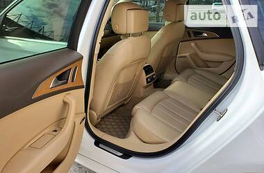 Седан Audi A6 2012 в 